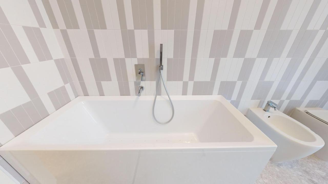 ميلان Altido Spacious Central Flat المظهر الخارجي الصورة